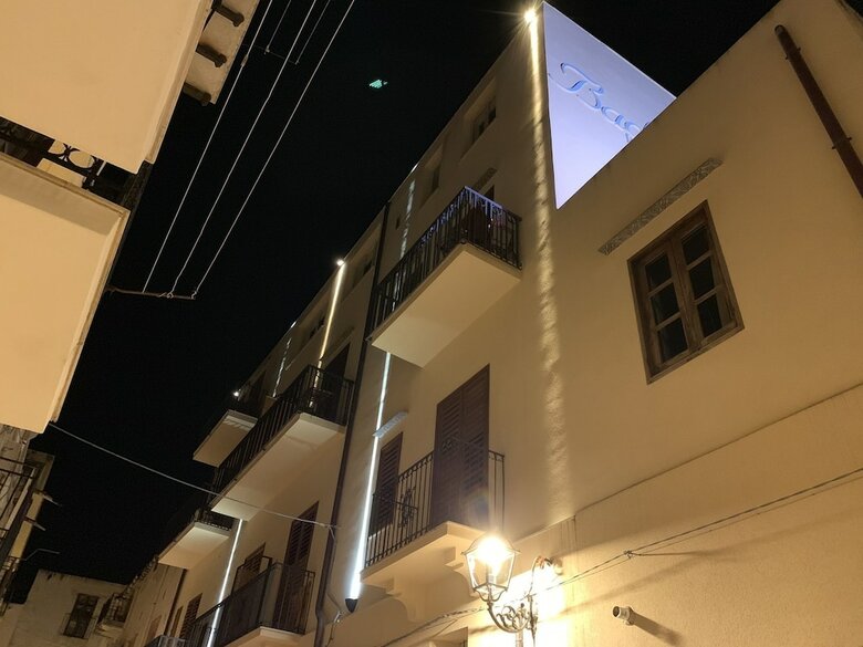 Hotel Badia Rooms & Breakfast