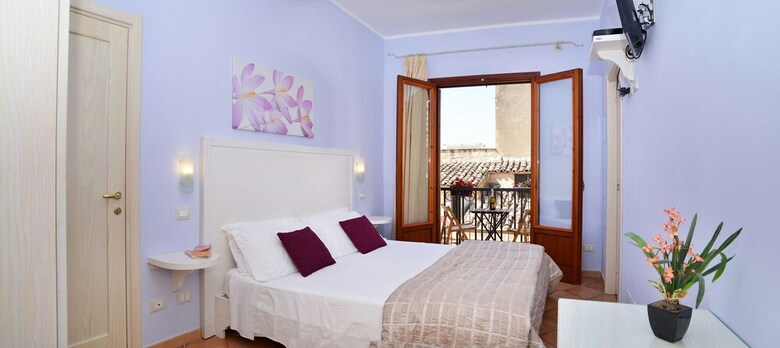 Hotel Badia Rooms & Breakfast