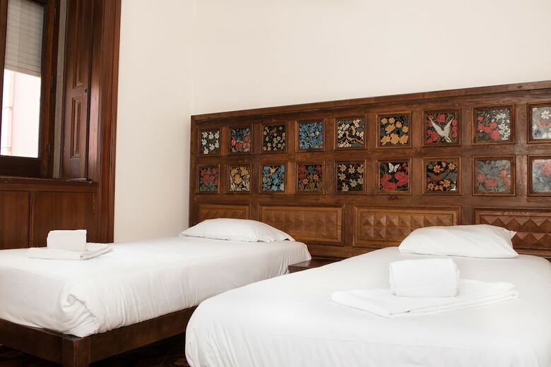 Hostal Sant Jordi Hostel Lisbon