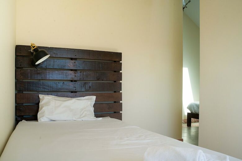 Hostal Sant Jordi Hostel Lisbon