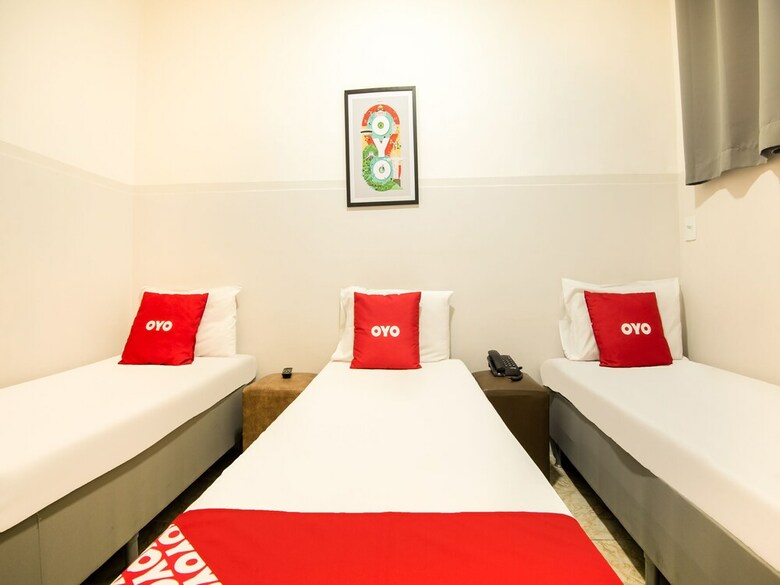 Hotel Oyo Girassol Carioca