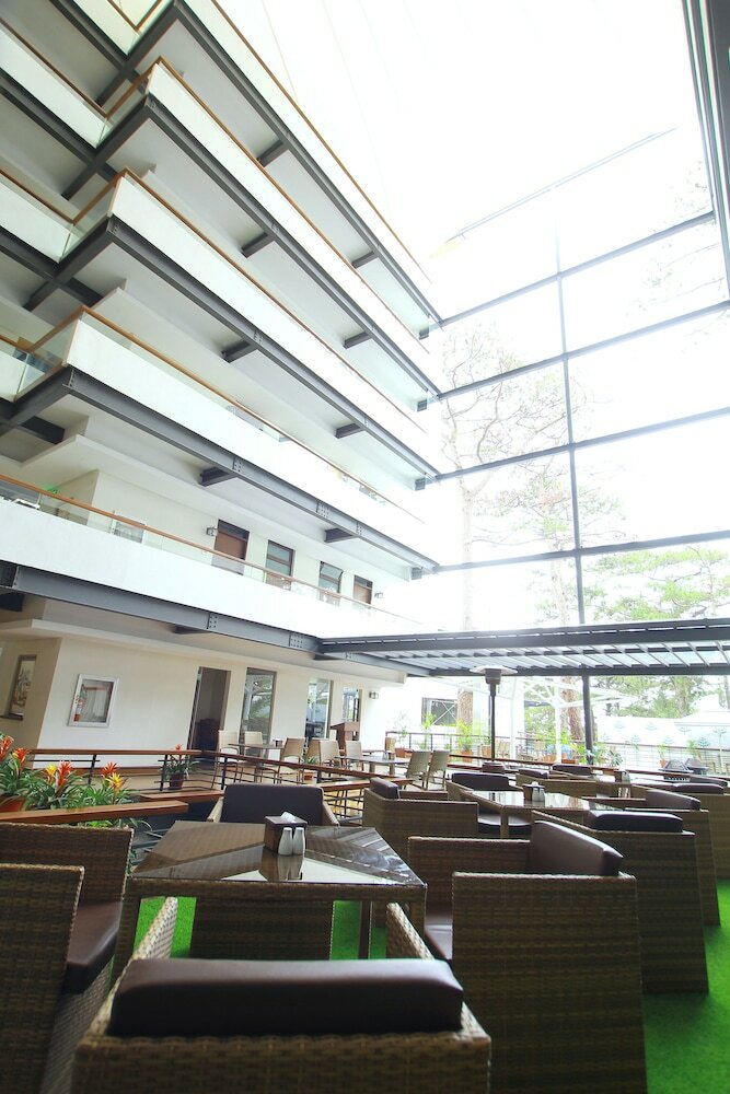 Hotel Grand Sierra Pines Baguio