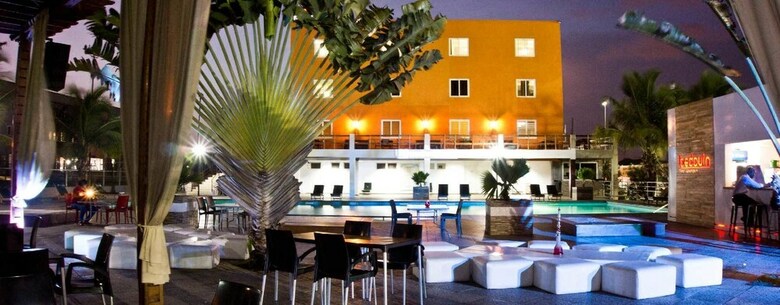 M Suites Hotel