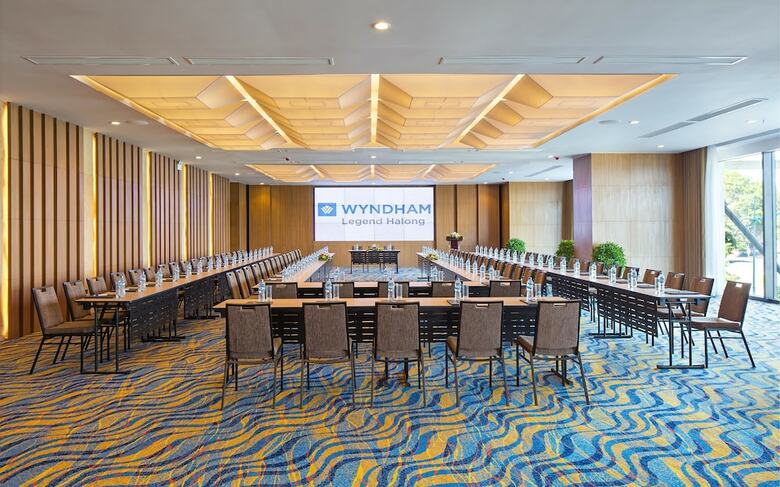 Wyndham Legend Halong Hotel