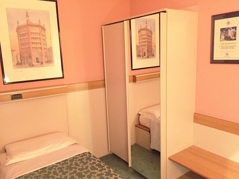 Hotel Novotel Parma Centro