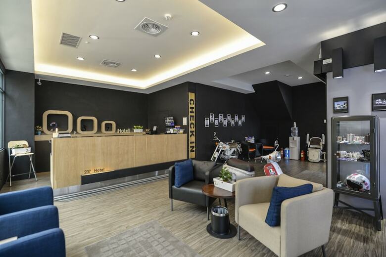 237 Hotel