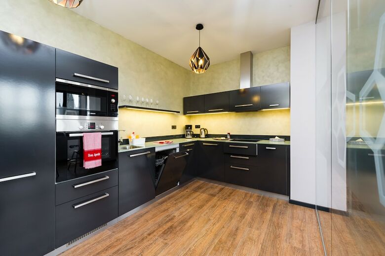 Empirent Mucha Apartments
