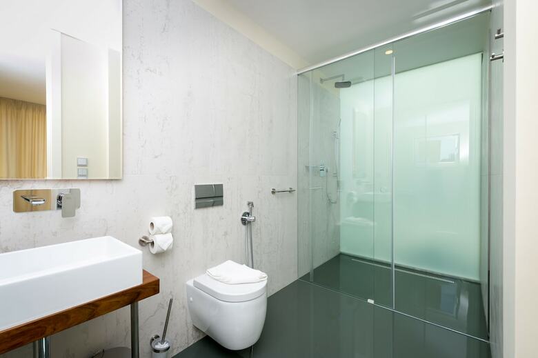 Empirent Mucha Apartments