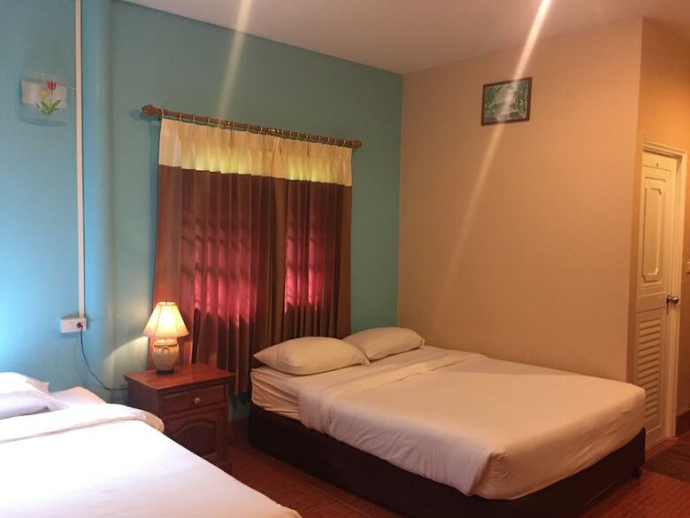 Hotel Baan Ing Khao Resort