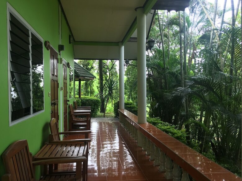 Hotel Baan Ing Khao Resort