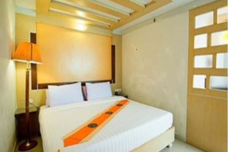 Satit Grand View Hotel