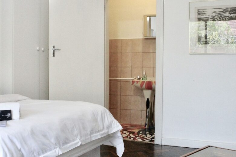 Bed & Breakfast The John Bauer Pottery Studio