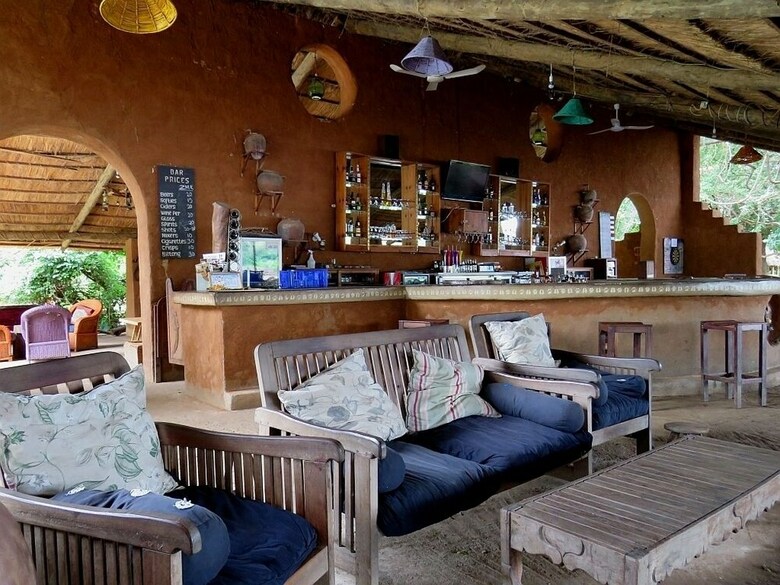 Croc Valley Camp