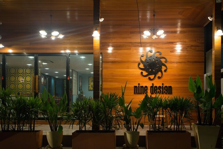 Hotel Nine Design Place