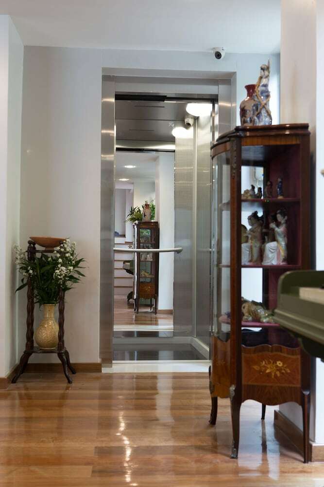 Hotel Nine Design Place