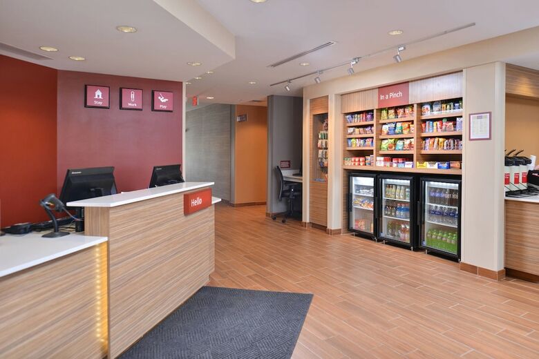 Hotel Towneplace Suites By Marriott Gillette