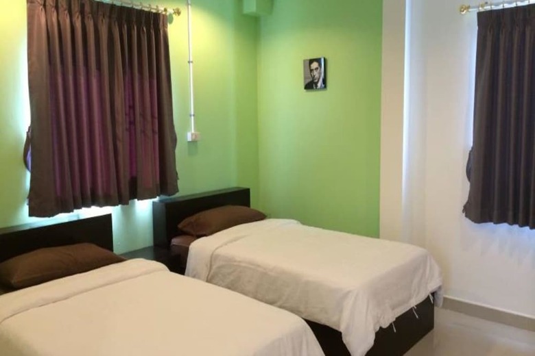 Hotel U Dee Room & Coffee