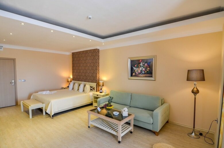 Hotel Phoenicia Luxury