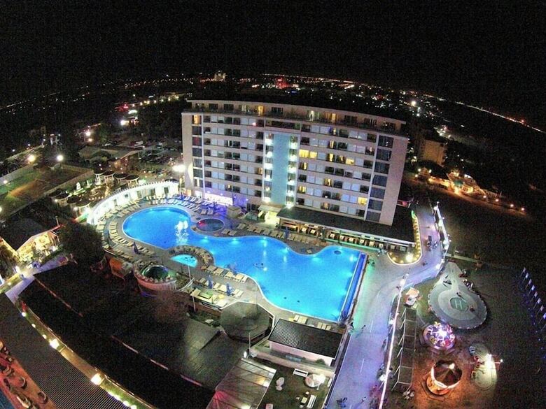 Hotel Phoenicia Luxury