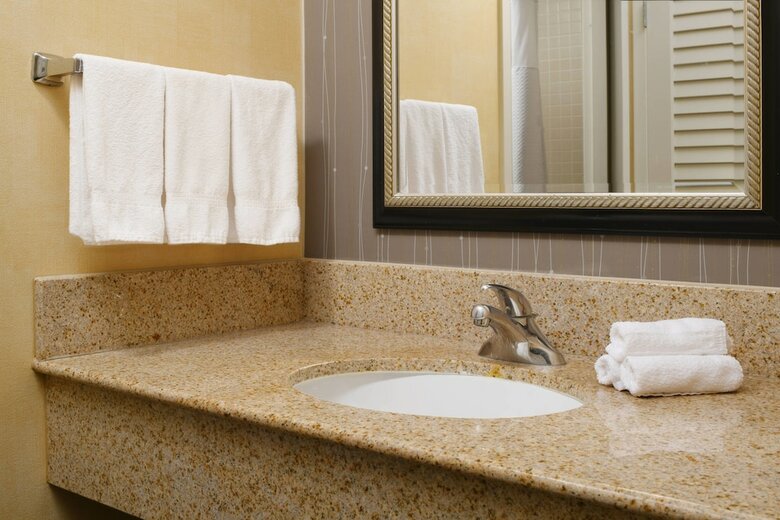 Hotel Courtyard By Marriott Dallas Richardson At Spring Valley