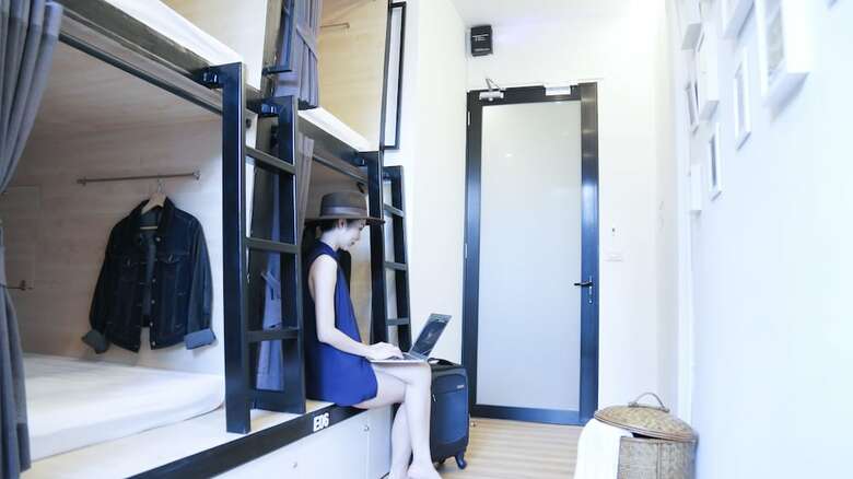 Hostal Lamurr Sukhumvit 41