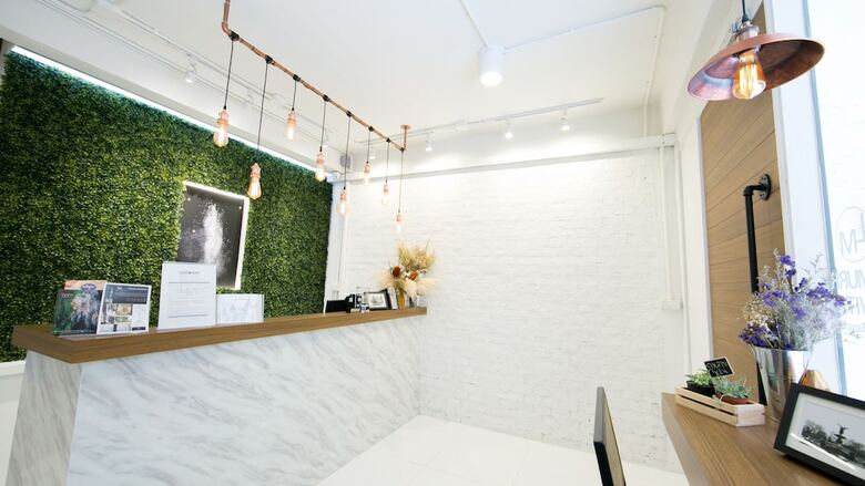 Hostal Lamurr Sukhumvit 41