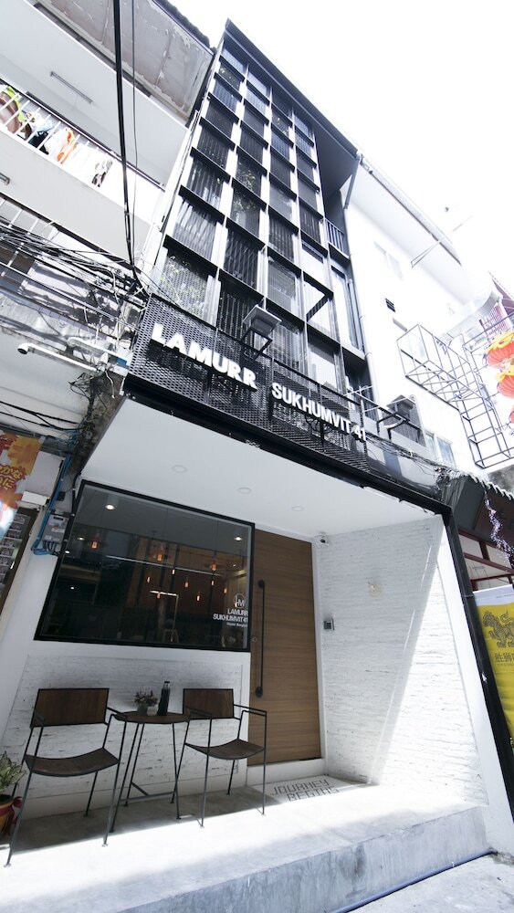 Hostal Lamurr Sukhumvit 41