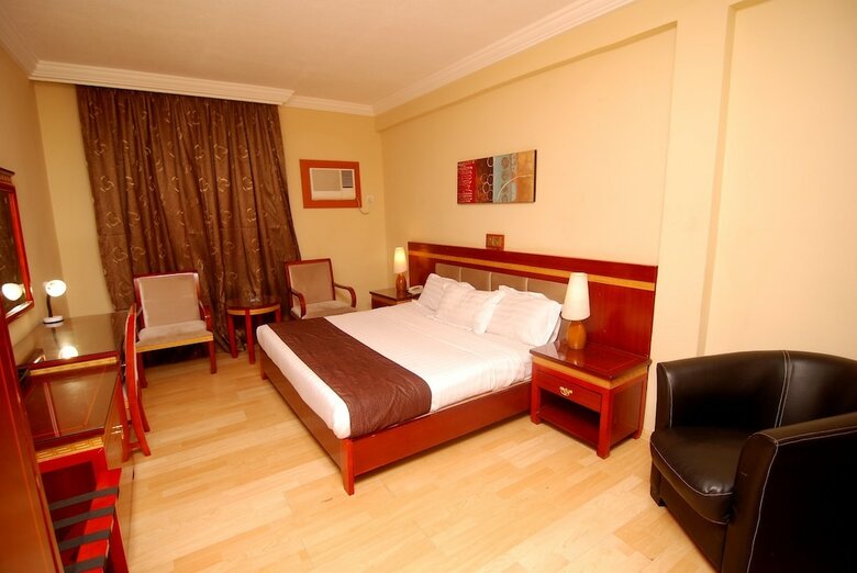 Hotel Rosebud