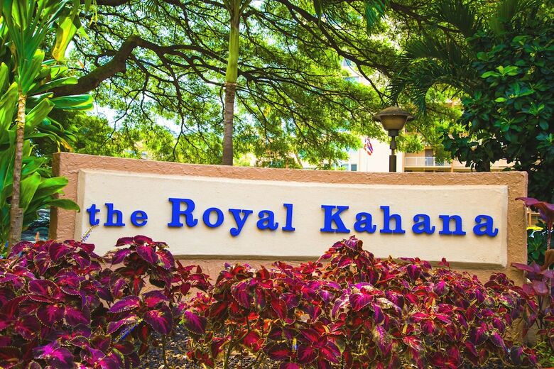 Royal Kahana 315 By Redawning
