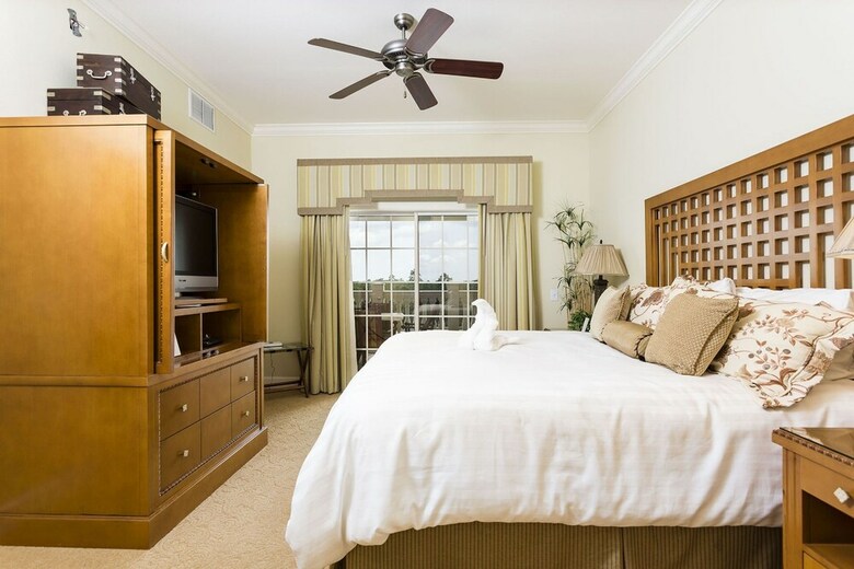 Reunion Resort By Intteli Fun Rentals