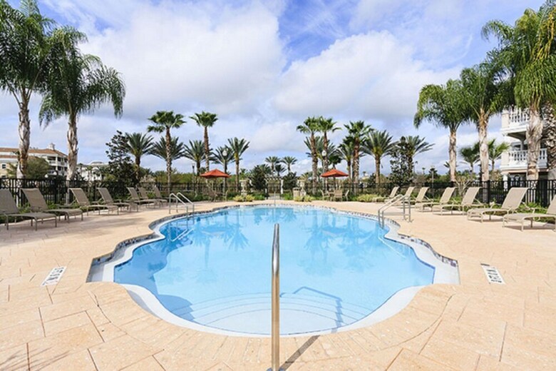 Reunion Resort By Intteli Fun Rentals