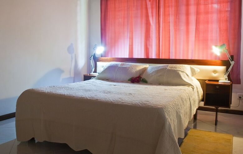 Hotel Villa De Roses
