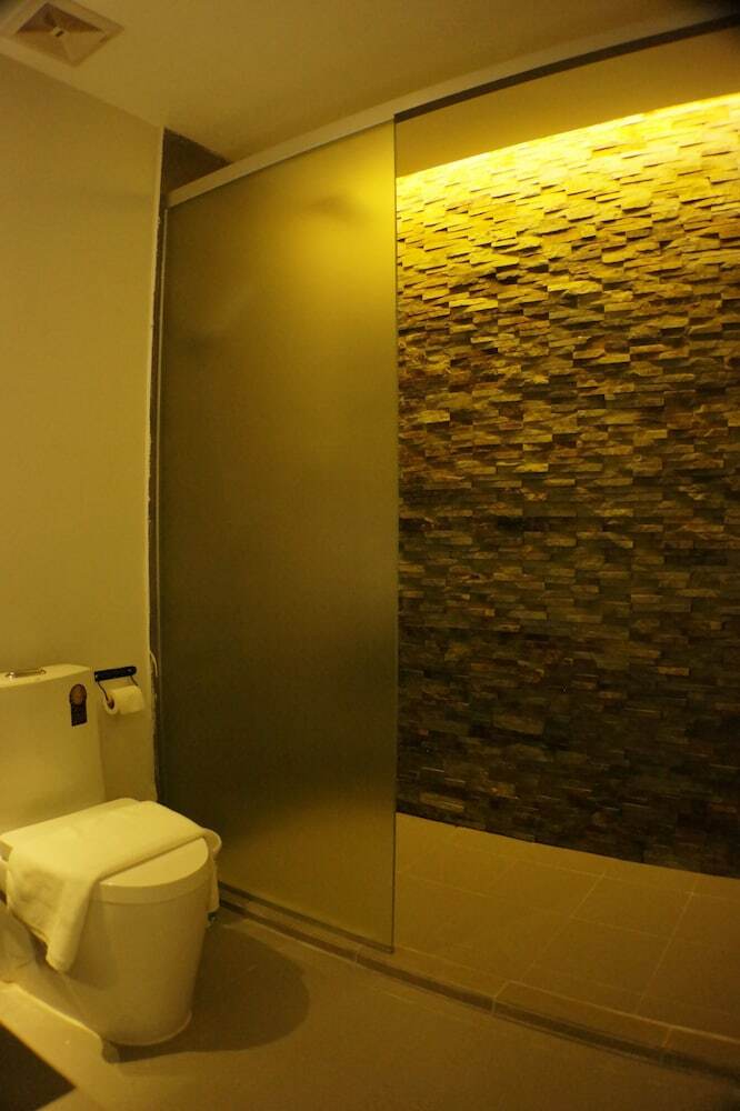 Mowin Boutique Hotel & Residence