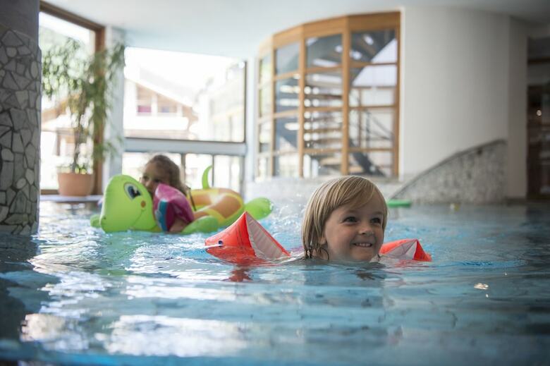 Residencia Post Alpina - Family Mountain Chalets