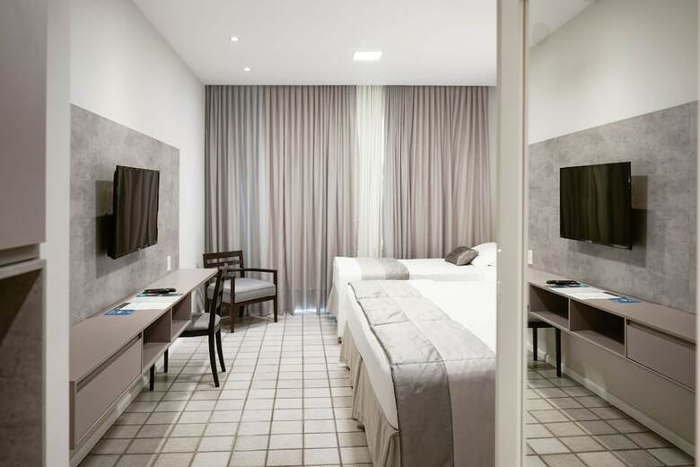 Blue Tree Towers S�o Lu�s Hotel