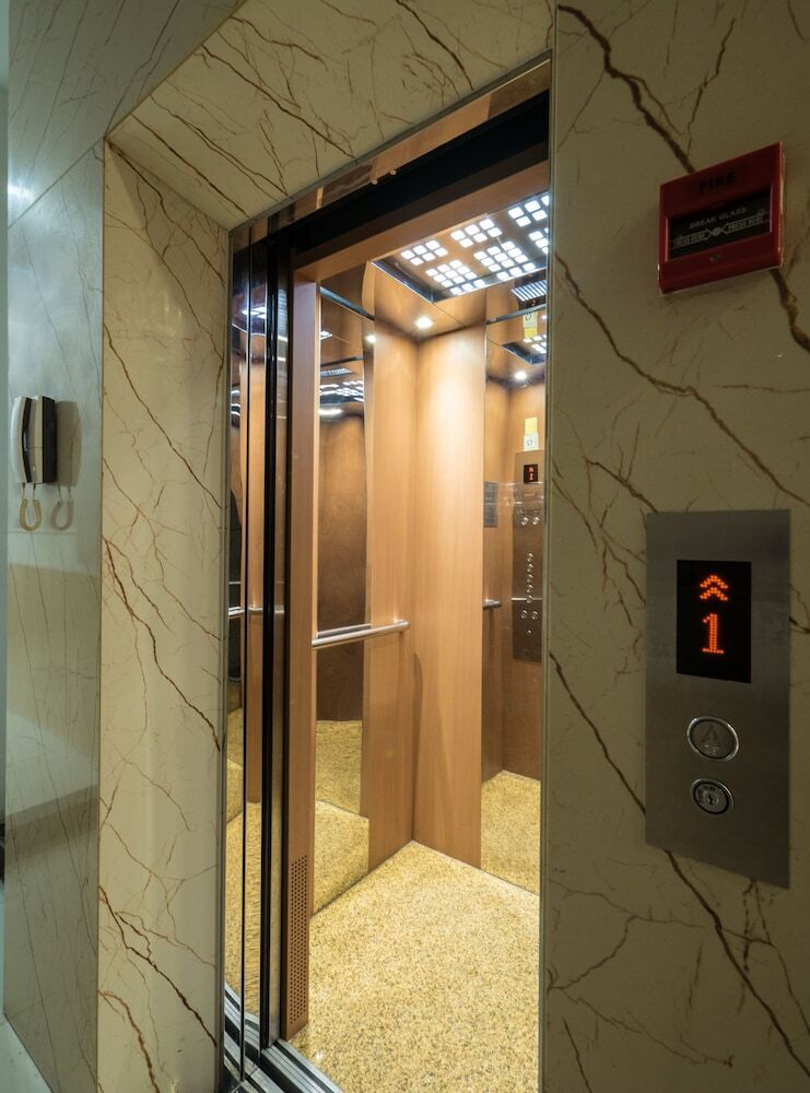 Nirvana Hotel Da Nang