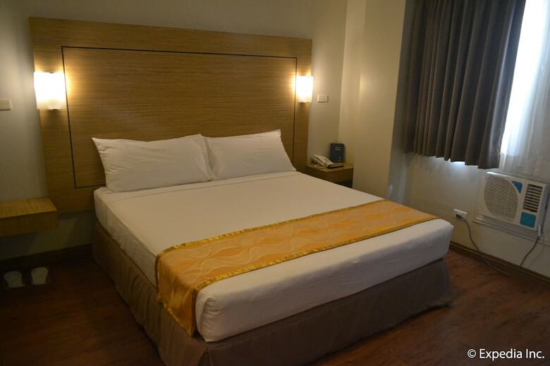 Vista Real Hotel
