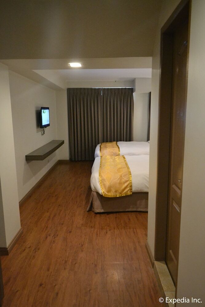 Vista Real Hotel