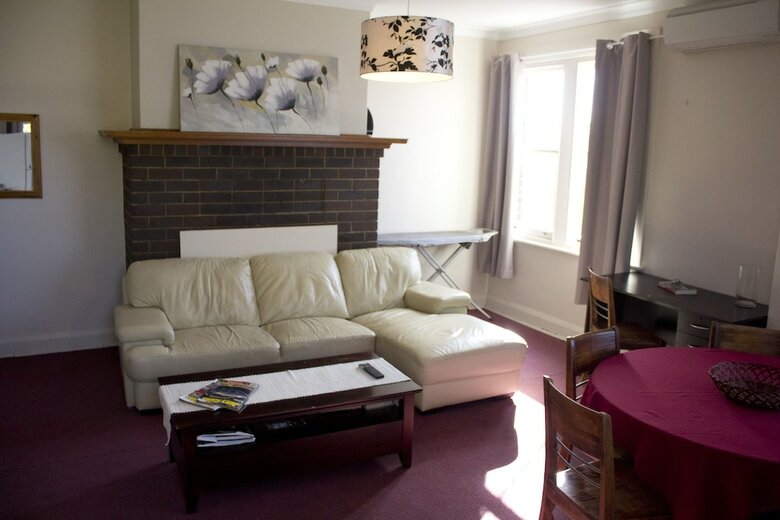 Court House Hotel