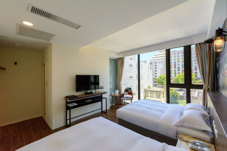 Jack House Hotel