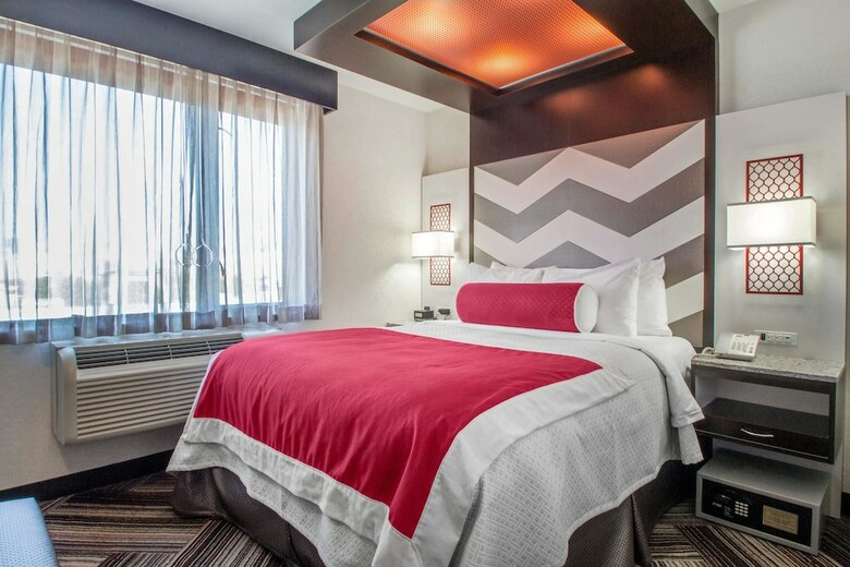 The Vue Hotel, Ascend Hotel Collection