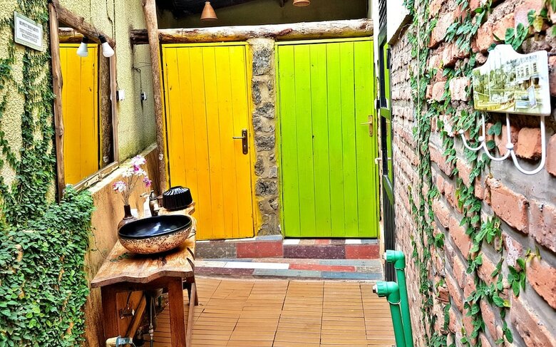 Hotel Yambi Guesthouse