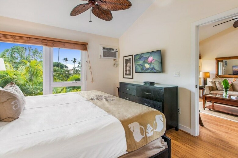Lahaina Condo J204 - 2 Br Condo