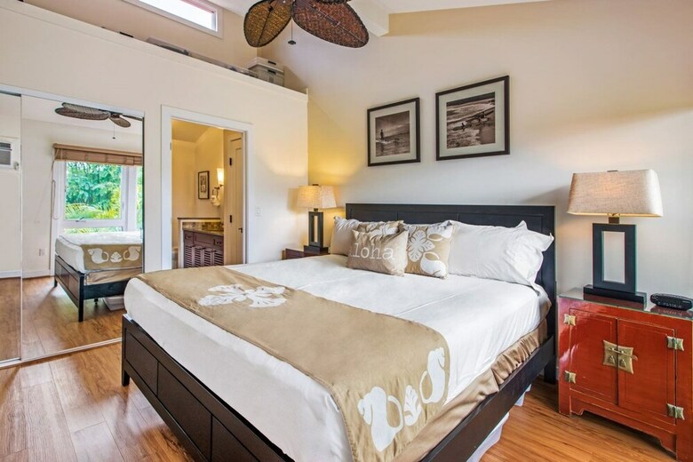 Lahaina Condo J204 - 2 Br Condo
