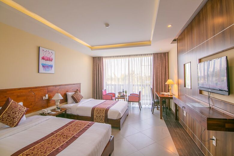 Hotel Bao Ninh Beach Resort