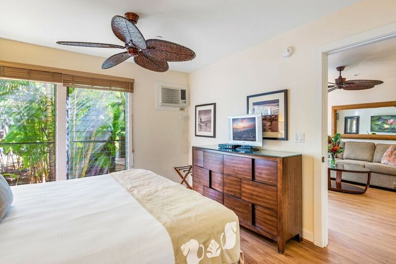 Aina Nalu Condo A107 - 2 Br Condo