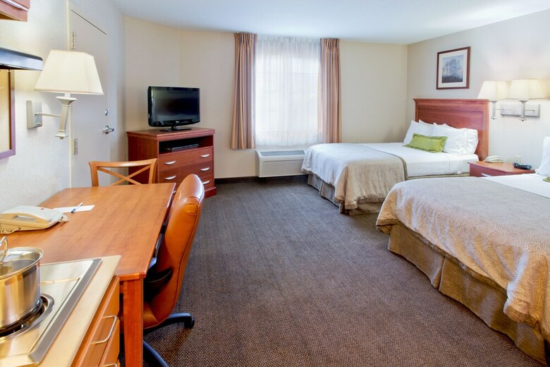 Aparthotel Candlewood Suites Medford