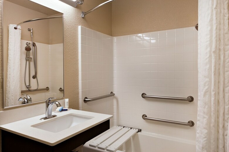 Aparthotel Candlewood Suites Medford