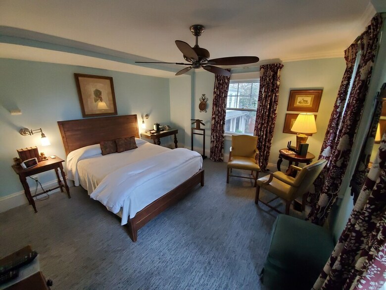 Bed & Breakfast Morehead Inn