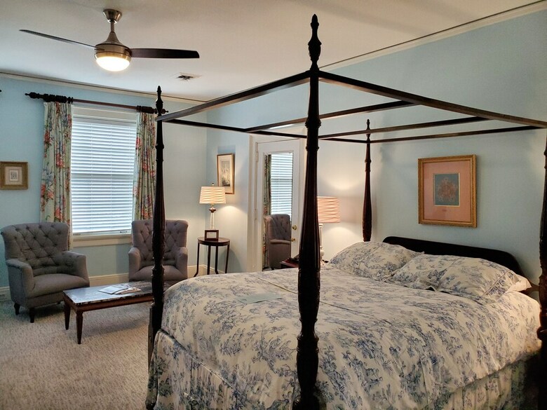Bed & Breakfast Morehead Inn